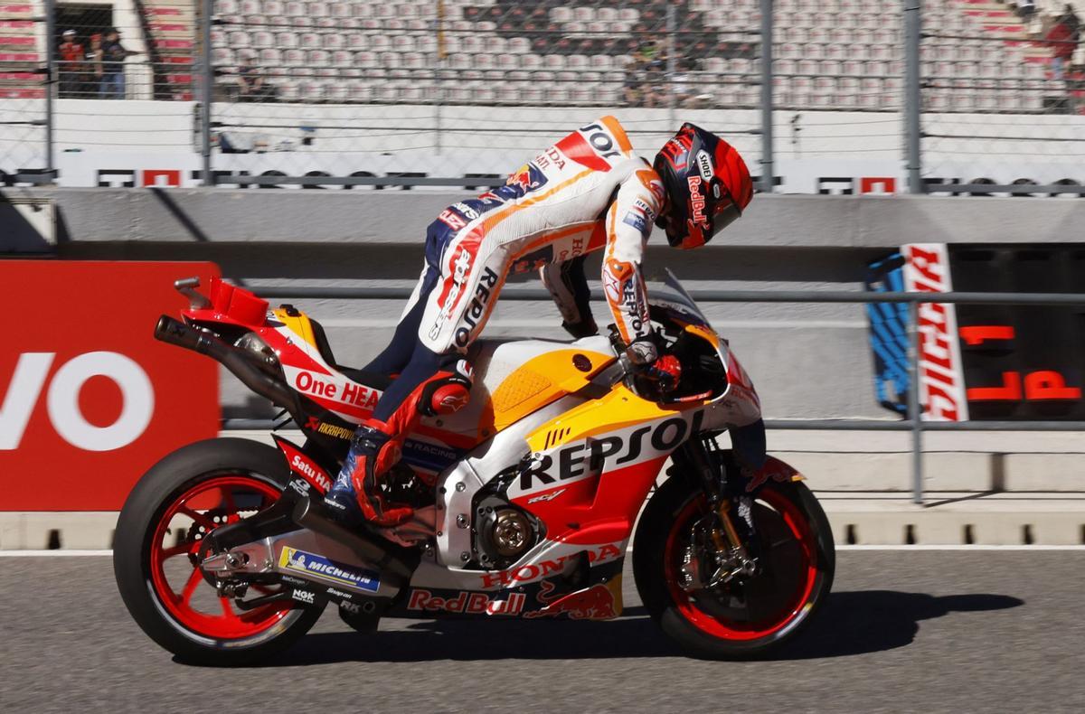 Magic Márquez (Honda) está de vuelta, hoy, en Portimao, en el primer GP de la temporada el campeonísimo catalán ha logrado su pole position nº 92 tras dos vueltas suicidas y arrancará esta tarde, en la carrera al sprint en primera posición por delante de Jorge Martín (Ducati) y Pecco Bagnaia (Ducati).