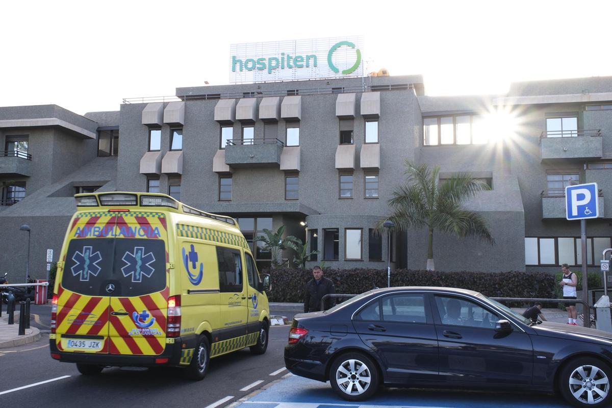 La reina Sonia ha visitado a su marido, el rey Harald de Noruega, que permanece ingresado en Hospiten Sur La reina Sonia ha visitado a su marido, el rey Harald de Noruega, que permanece ingresado en Hospiten Sur