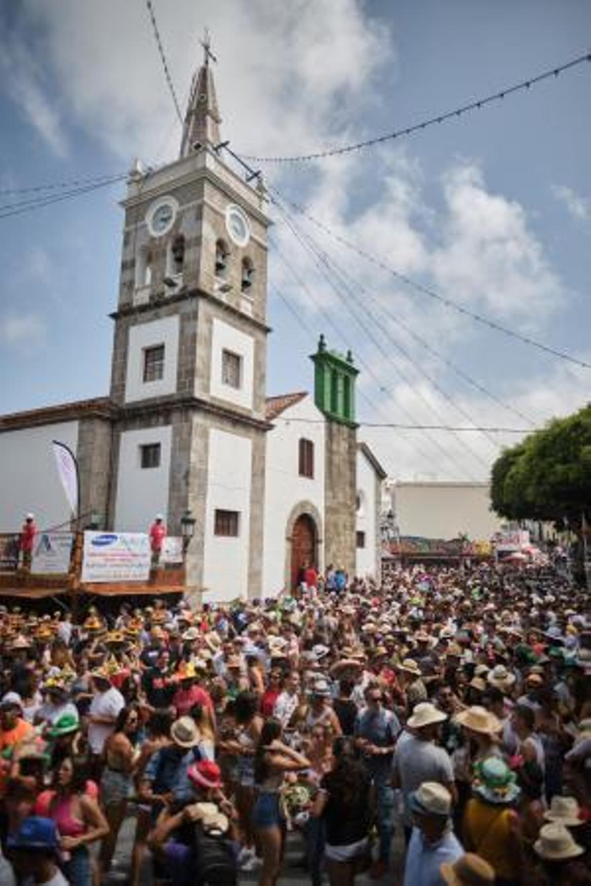 La verbena de la Pamela (Tejina)