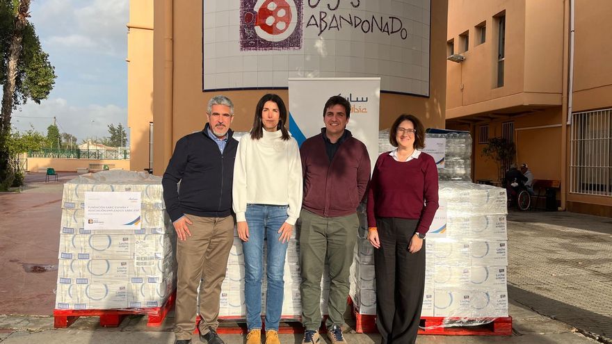 Sabic muestra su lado más solidario con una donación de alimentos