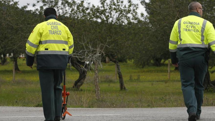 Imagen de archivo de la Guardia Civil en la carretera de Sant Carles.