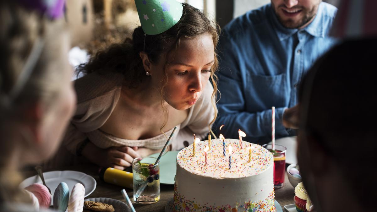 30 cosas de las que tienes que deshacerte antes de cumplir 30 (y si ya los tienes, tíralas ya)