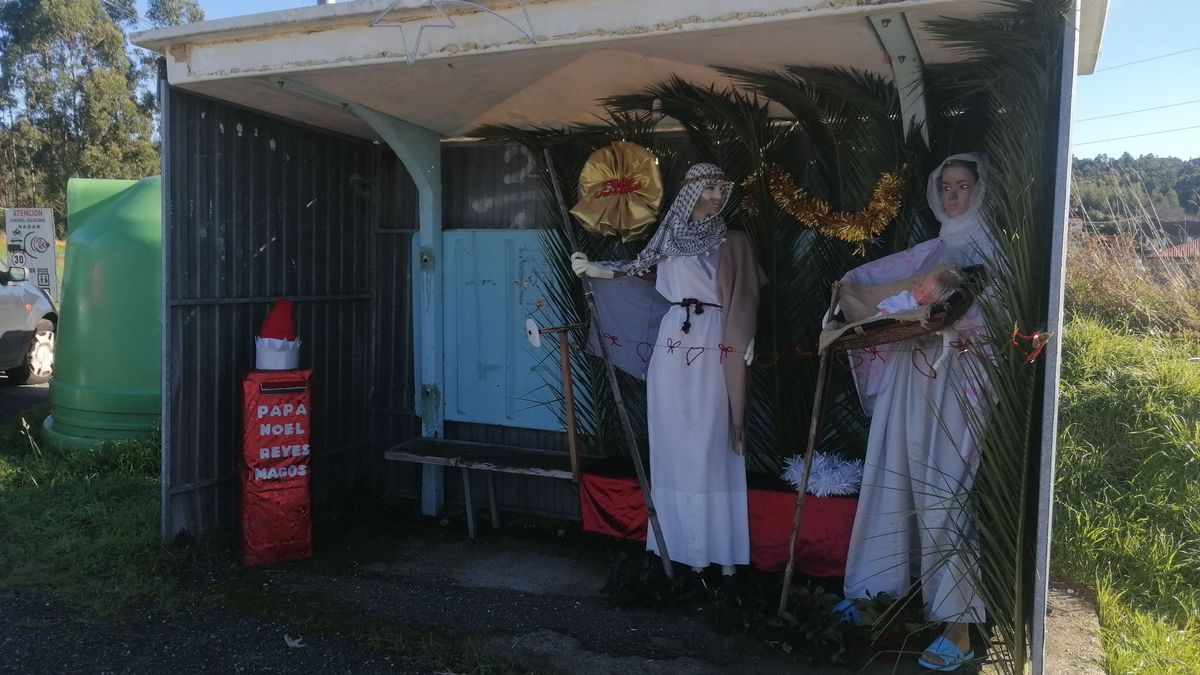 Una aldea coruñesa 'compite' con Vigo en luces de Navidad