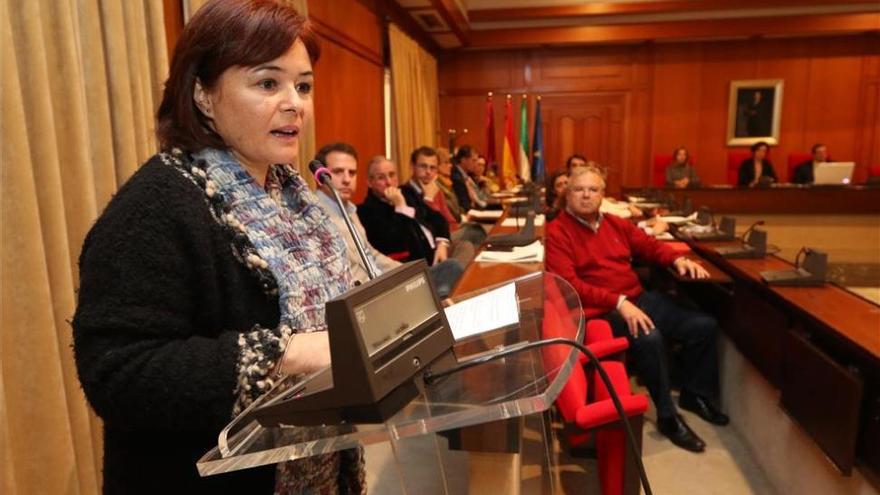 Ruth Ortiz, distinguida con uno de los premios Clara Campoamor