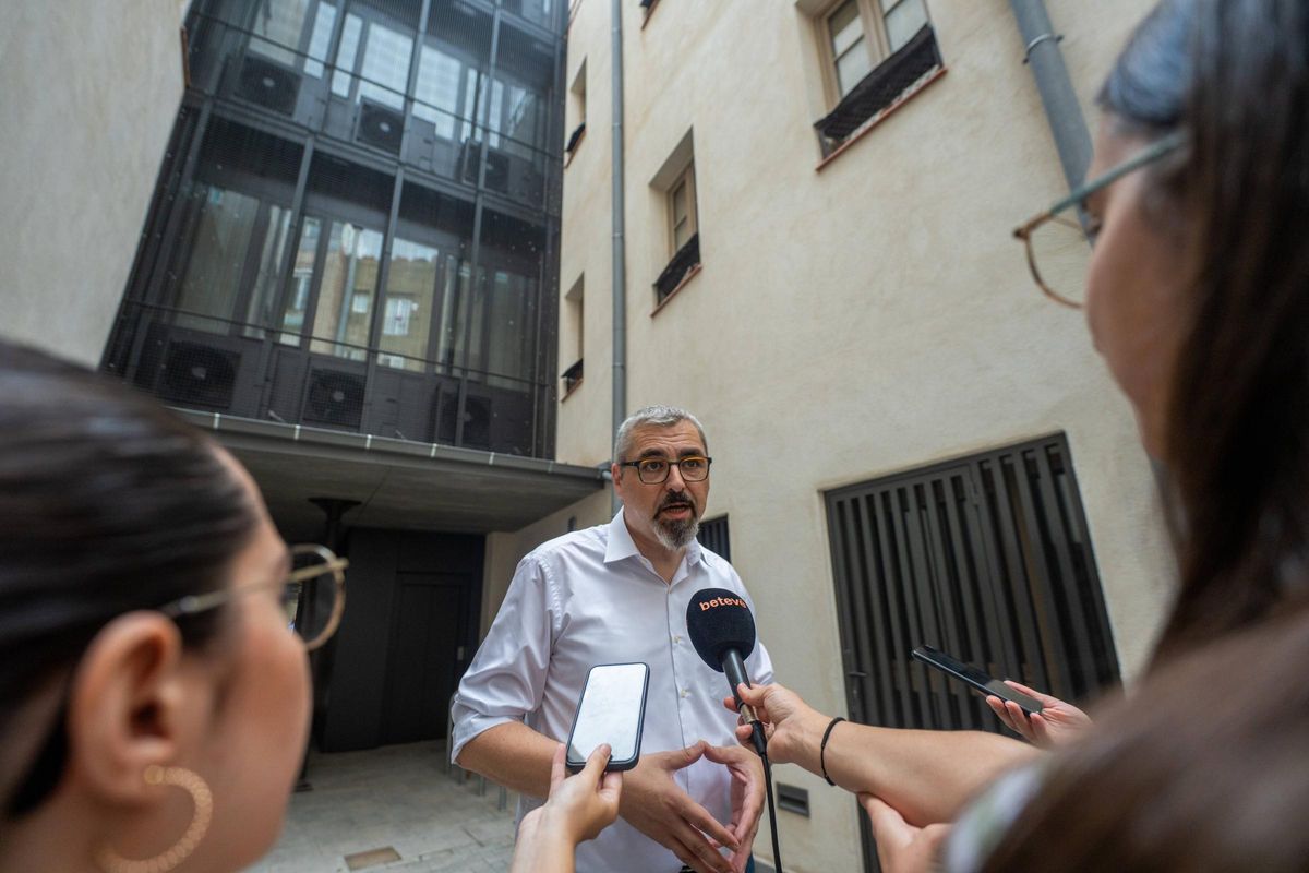 Así ha quedado una finca histórica del Raval rehabilitada como vivienda pública