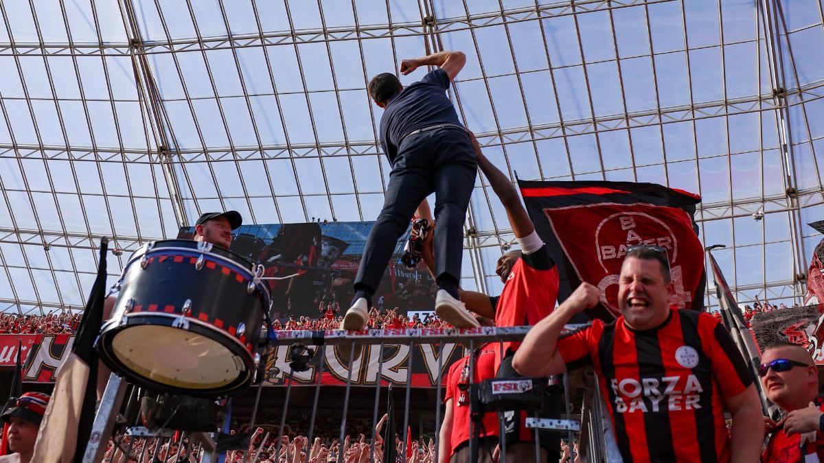 Despedida con honores a Xabi Alonso