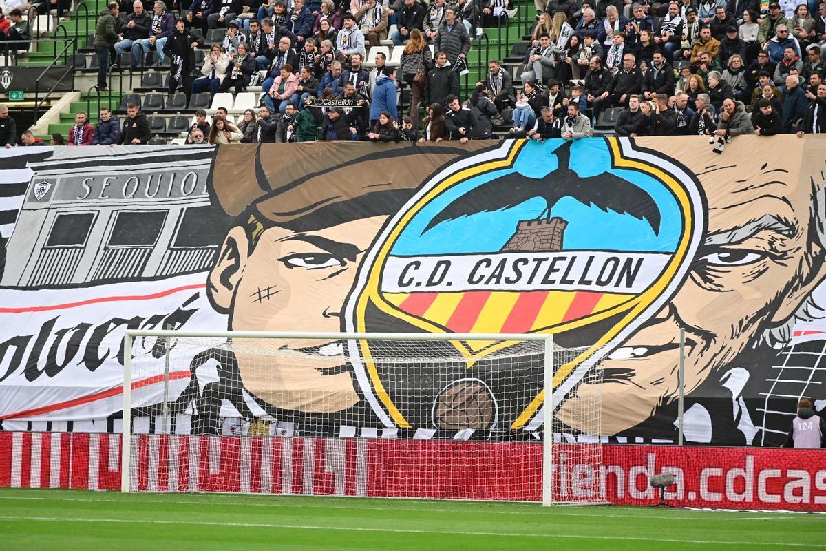 Galería | Búscate en las mejores imágenes del Castellón-Huesca