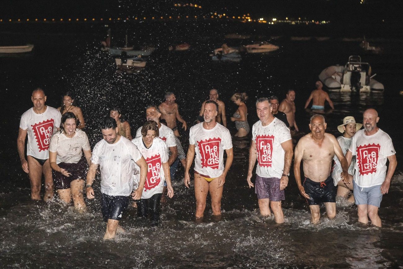 El Chapuzón de la Naval 2025, en imágenes