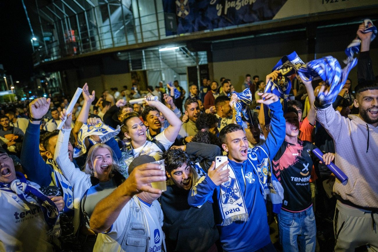 Derbi CD Tenerife - UD Las Palmas: Las aficiones abandonan el Heliodoro tras el partido del miércoles