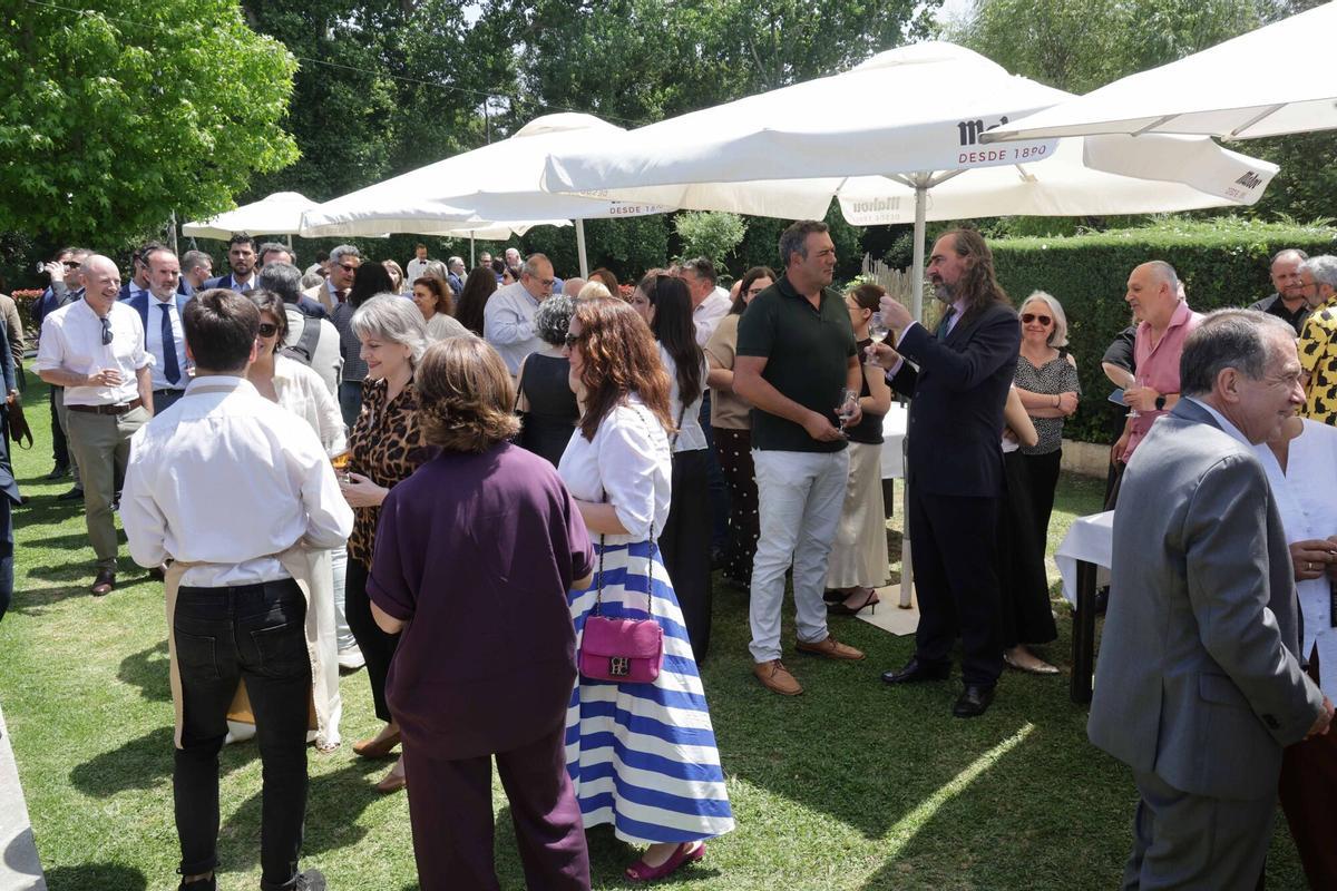 La calurosa despedida a Germán Serrano, el eterno juez decano de Vigo