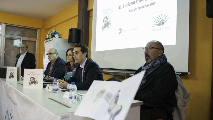 Alumnos de primero de la ESO durante el acto de presentación .