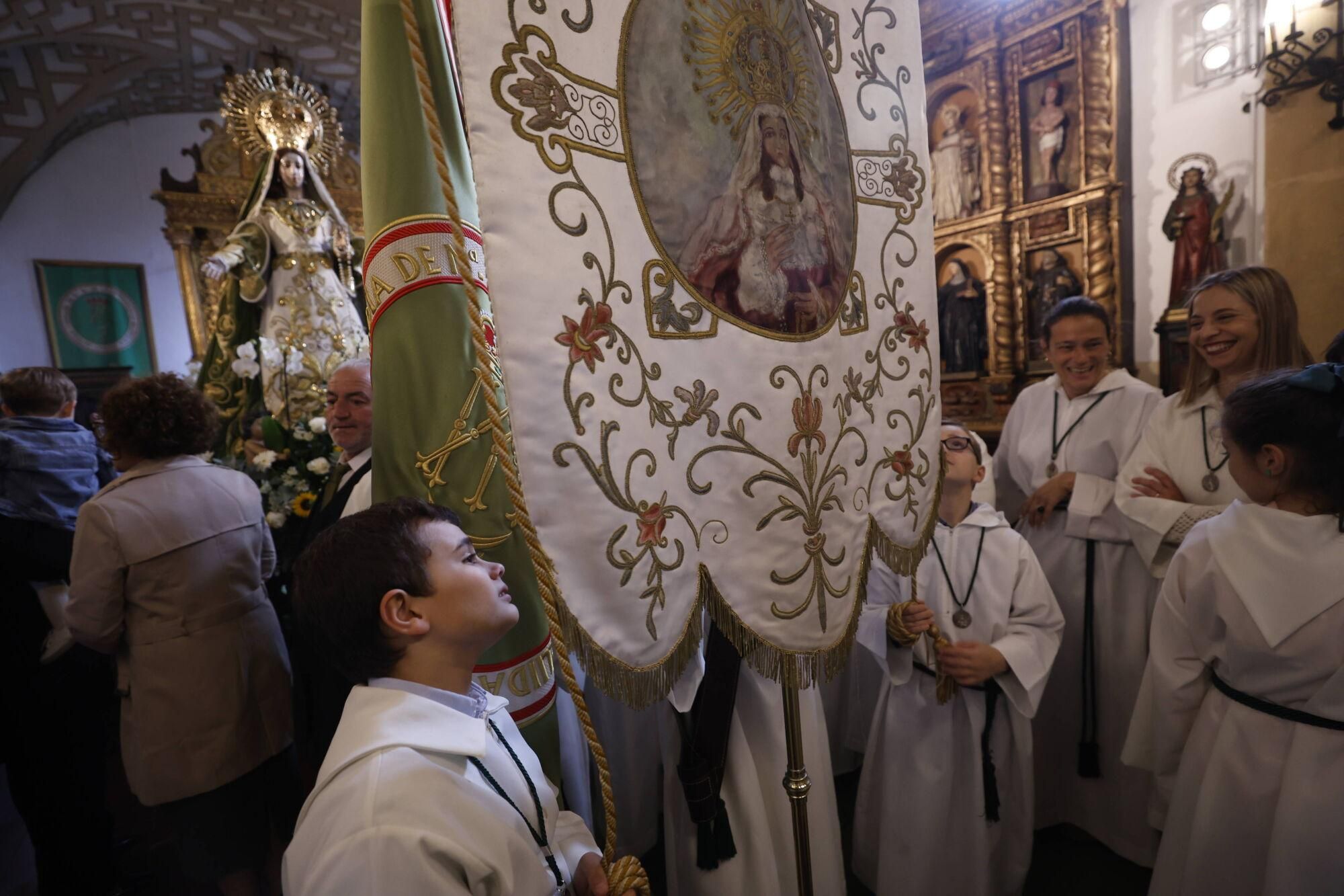 Así fue la procesión de la Esperanza en Oviedo. 