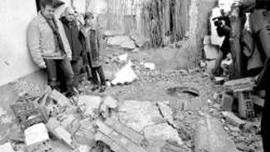 La bomba de Balmaseda tenía 5 kilos y causó graves daños