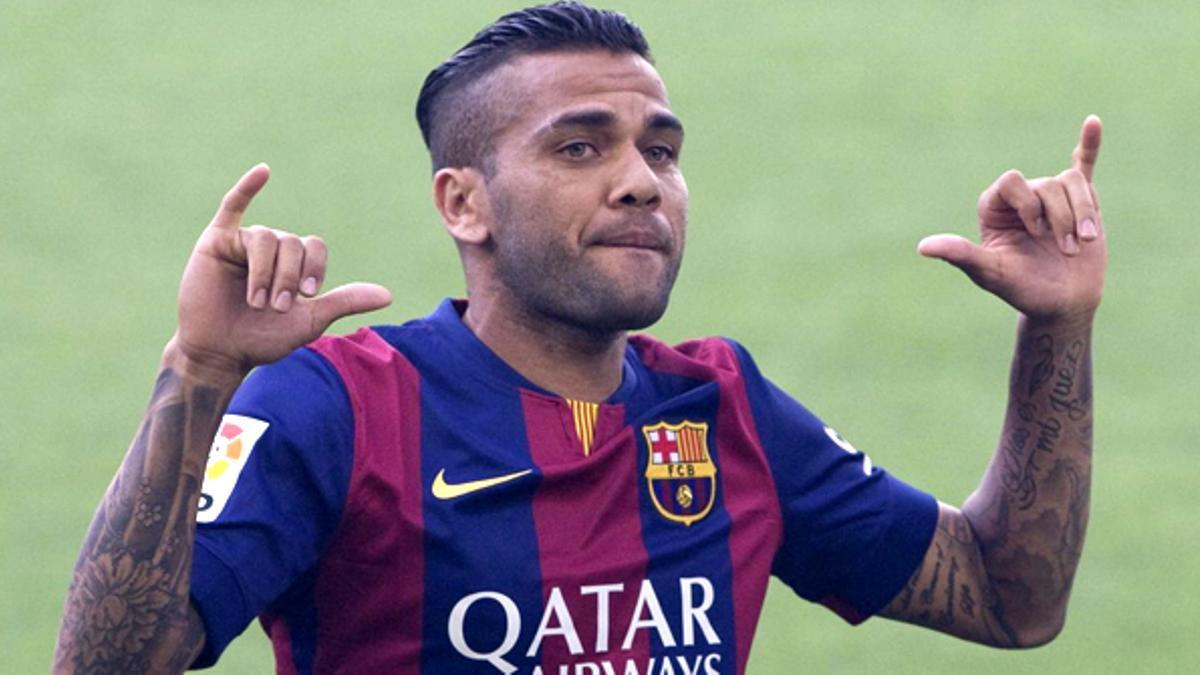 Dani Alves, durante la temporada 2014/15