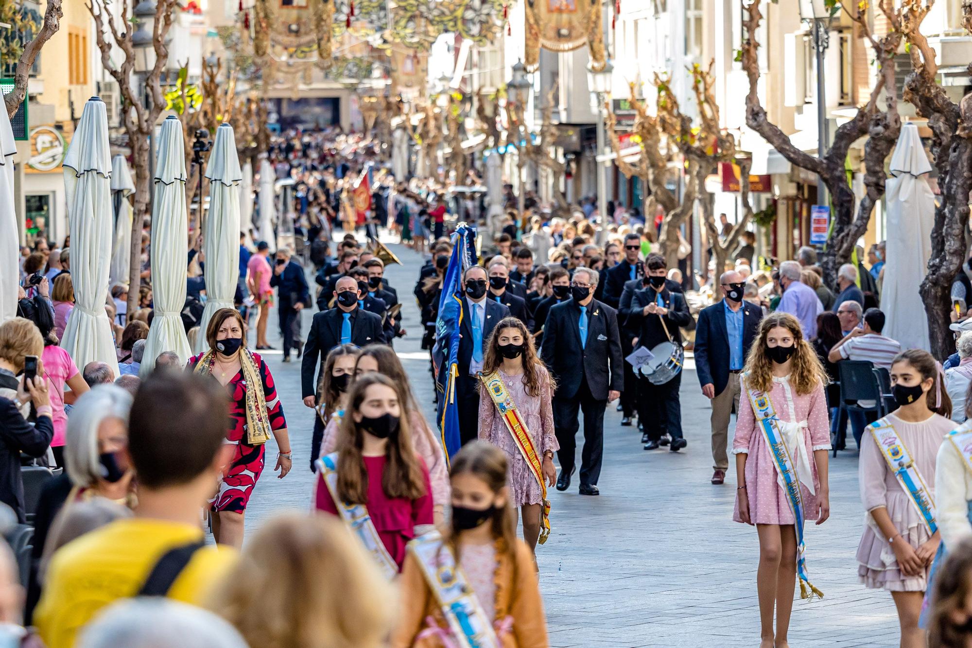 Música y pólvora dan inicio a las Fiestas Mayores Patronales de Benidorm