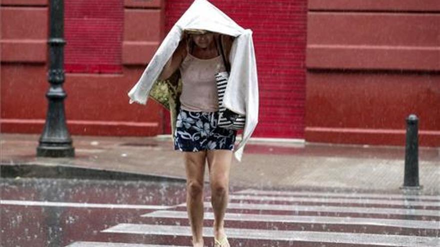 La alerta amarilla por lluvias se mantiene para hoy martes en la provincia de Castellón