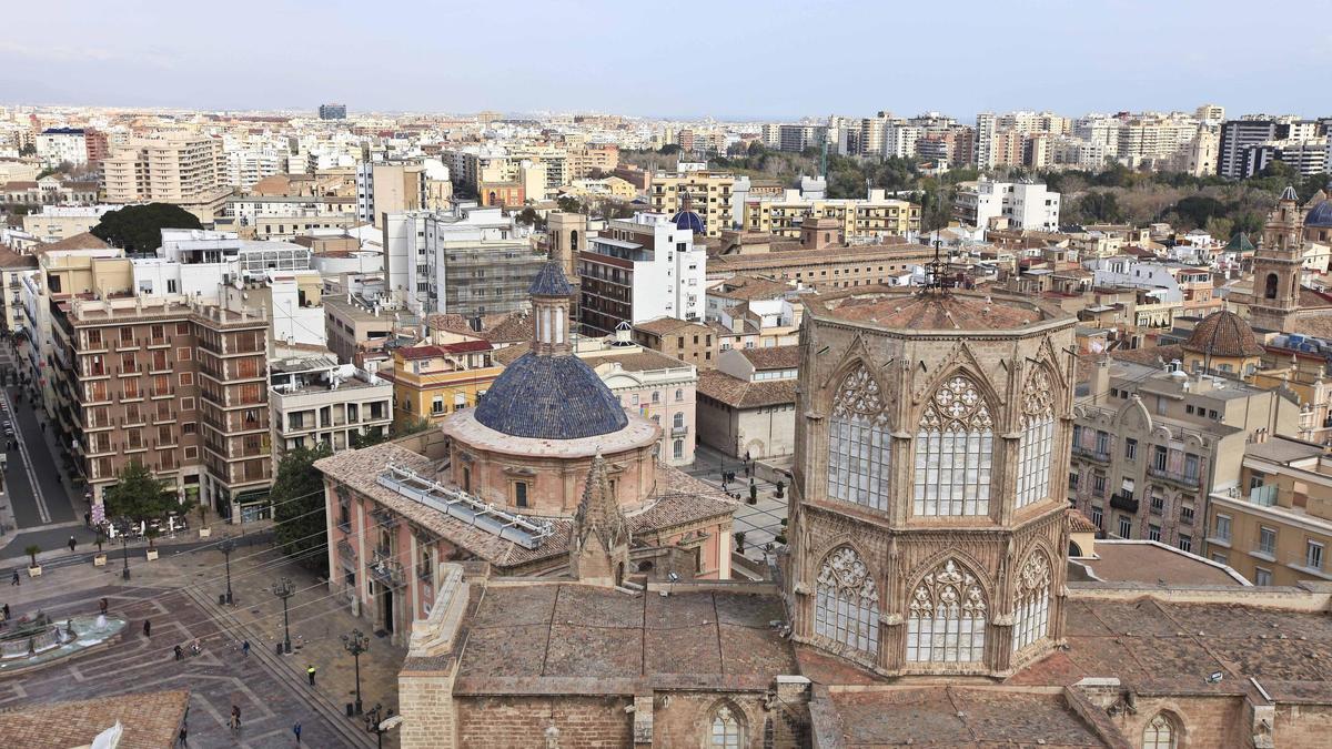 Imagen de archivo del conjunto de la Catedral y la Basílica de la Virgen