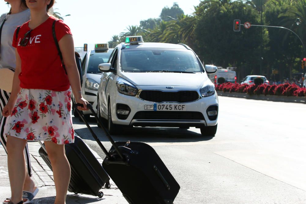 Los taxistas malagueños se suman a la huelga