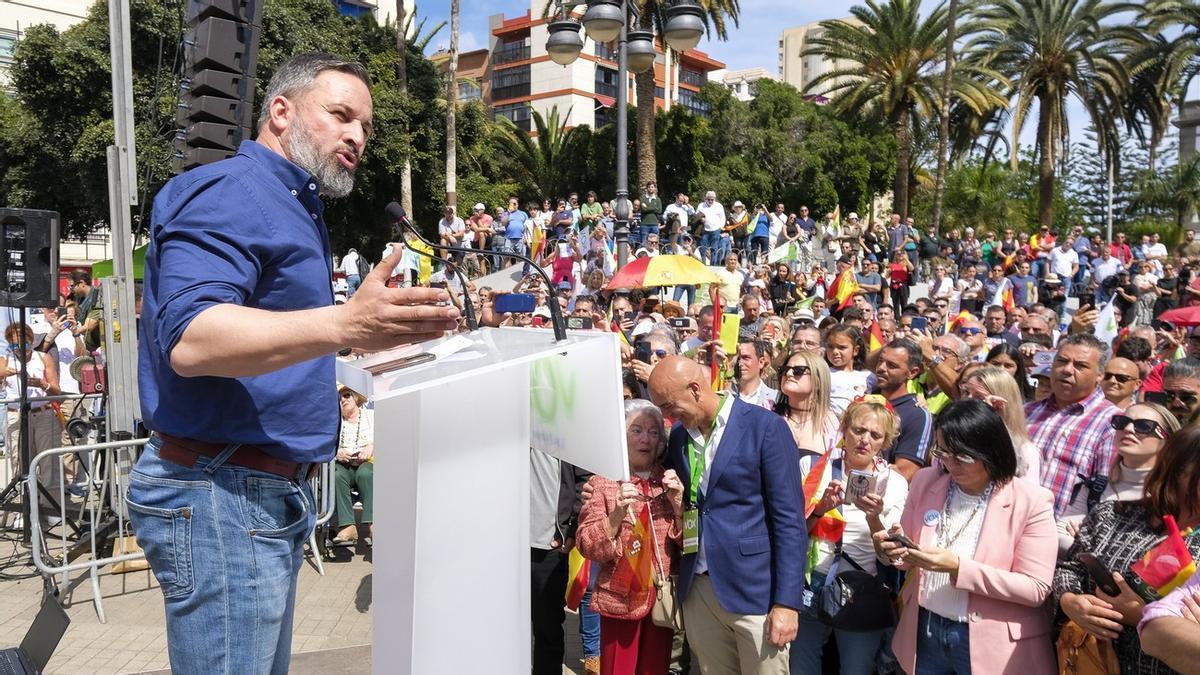 CANARIAS POLÍTICA VOX: Mitin del presidente de VOX, Santiago Abascal, en  Las Palmas de Gran Canaria