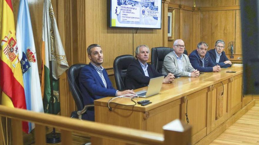 Eladio Santos, de visita en Xinzo. | FdV