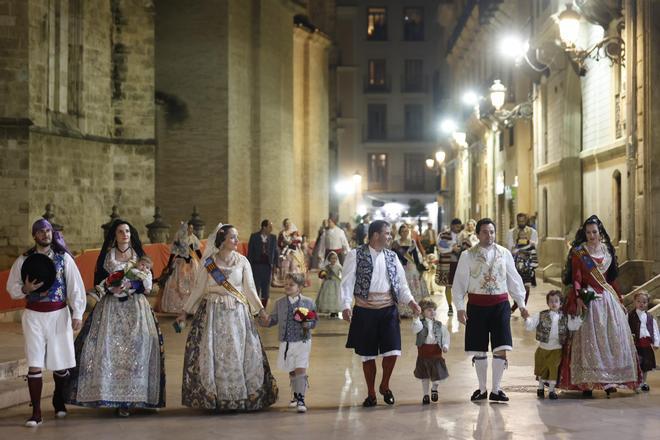 Ofrenda. 17 de marzo. Calle San Vicente (20-21 horas)