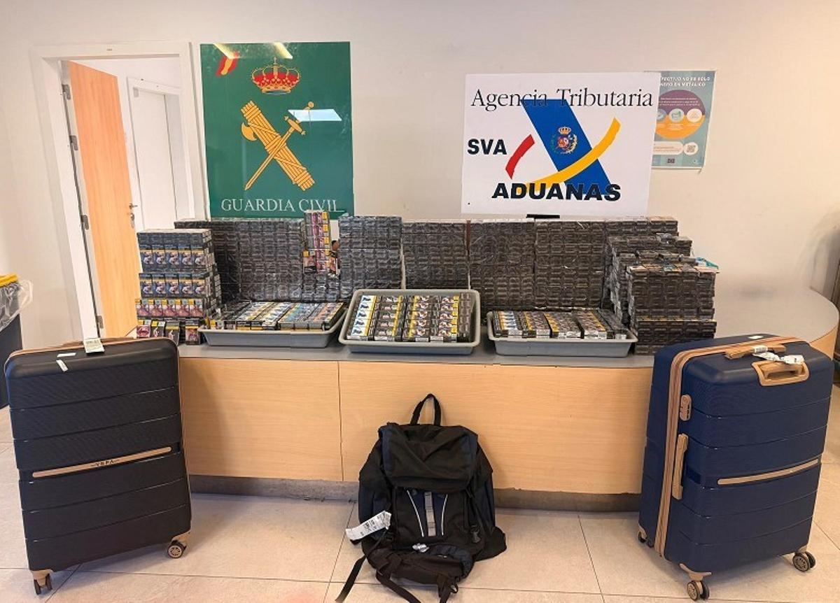 Cajetillas de tabaco incautadas en el aueropuerto de Ibiza