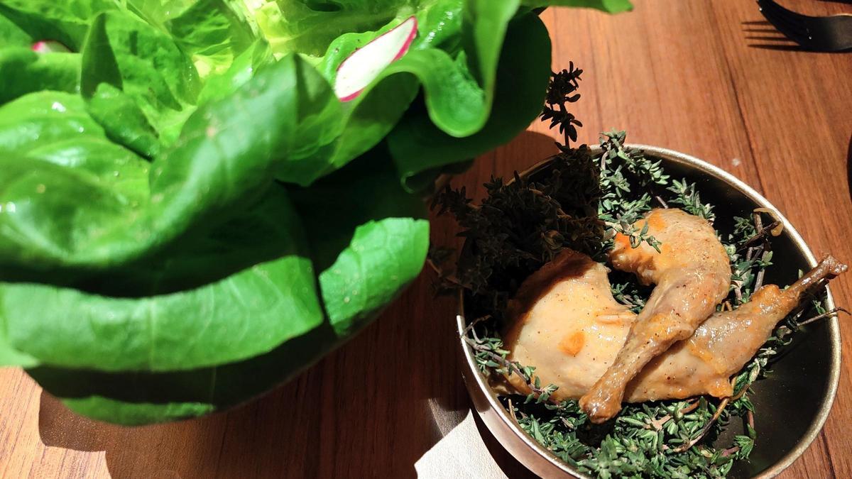 La ensalada de perdiz en escabeche de Noble.