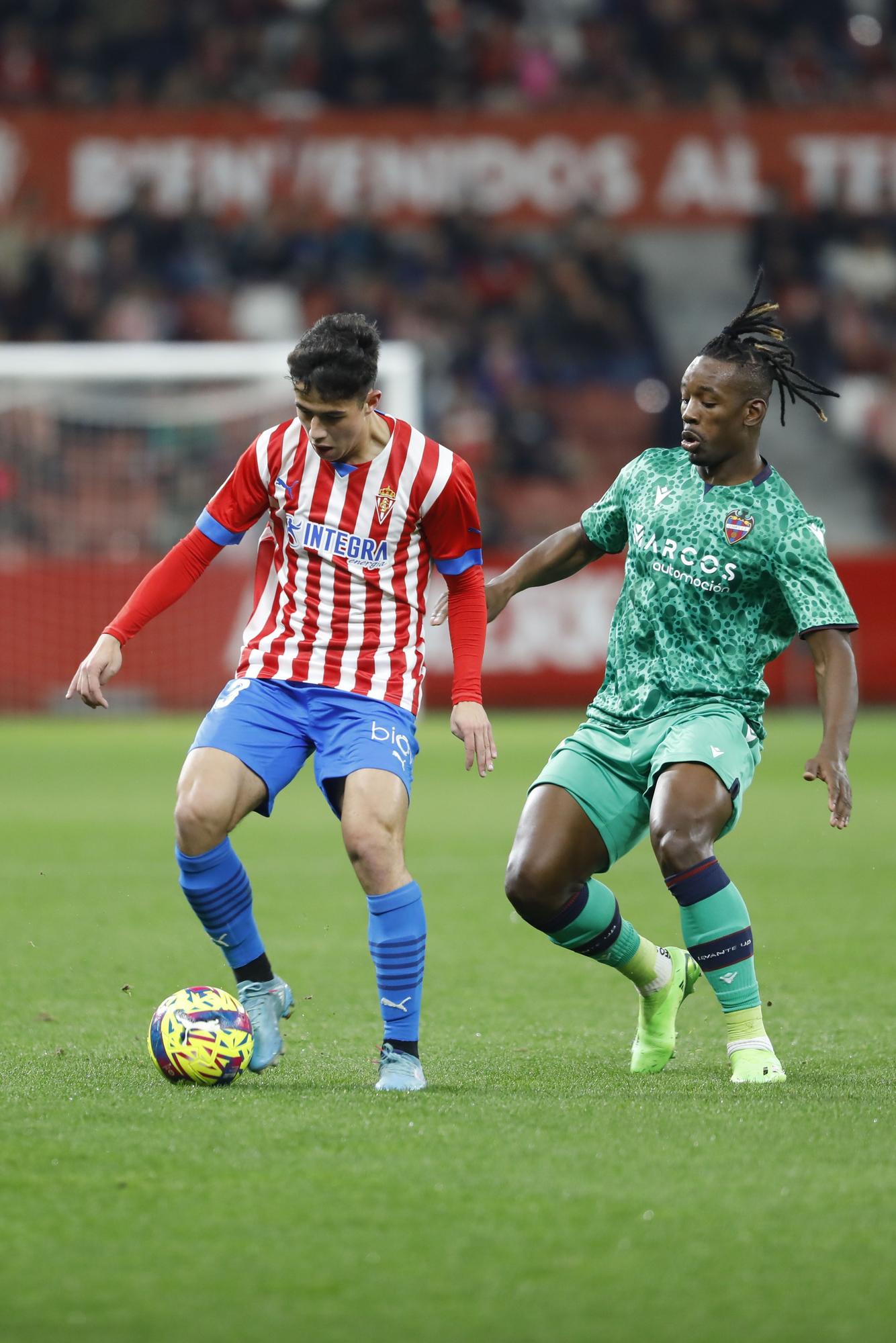 EN IMÁGENES: El encuentro entre el Sporting y el Levante