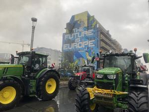 El campo toma Bruselas