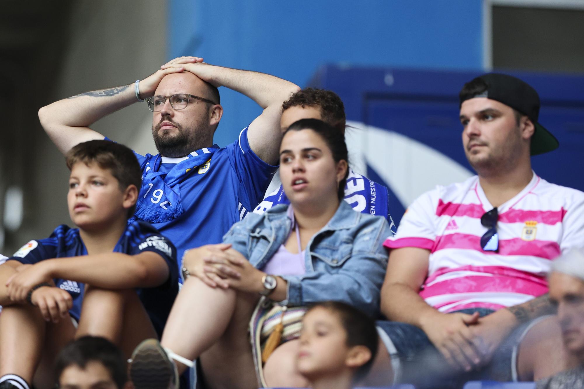 En imágenes: El Oviedo se estrena perdiendo por 0-1 contra el Andorra