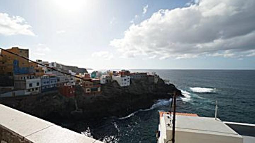 168.000 € Venta de casa en Gáldar 275 m2, 5 habitaciones, 3 baños, 611 €/m2...