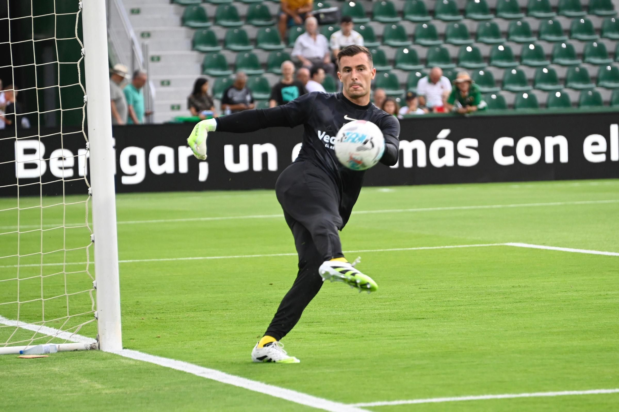 Elche CF - Real Oviedo, en imágenes