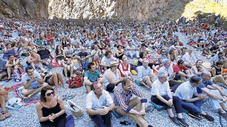 Die trockene Schlucht des Sturzbachs gehört zu Mallorcas außergewöhnlichsten Konzert-Locations. Das Foto entstand im vergangenen Jahr