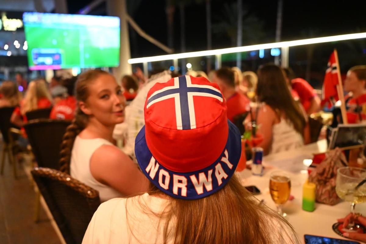 Las mejores imágenes del Noruega-Inglaterra de los cuartos de final del Mundial 2026 en l'Alfàs del Pi