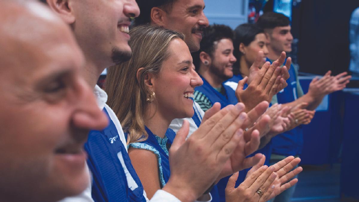 Equip de treballadors de Decathlon.