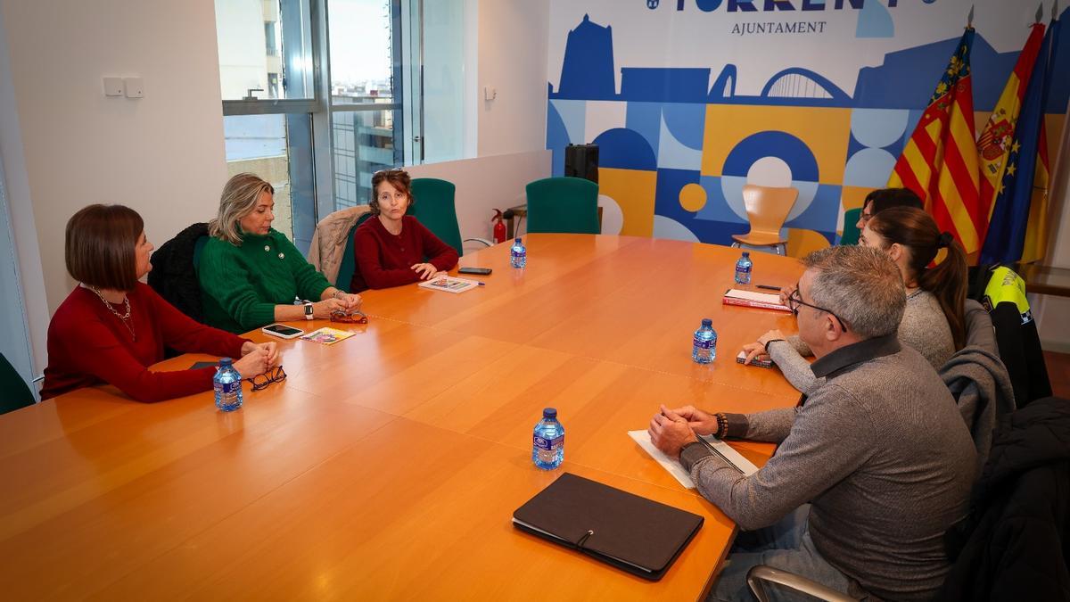 Reunión en el Ayuntamiento de Torrent.