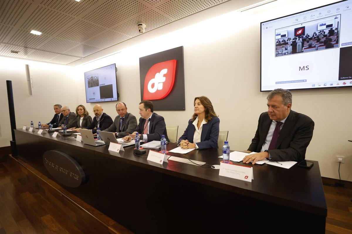 EN IMÁGENES: Los accionistas de Duro aprueban el plan de reestructuración