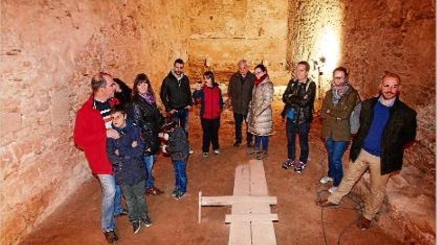 Lectors de Diari de Girona van fer una visita per les restes arqueològiques.