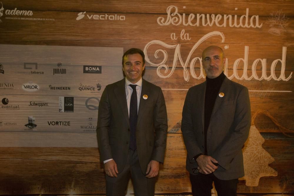 Vectalia celebra su cóctel solidario de Navidad