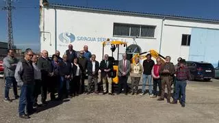 Una nueva retroexcavadora dará servicio a 22 municipios sayagueses