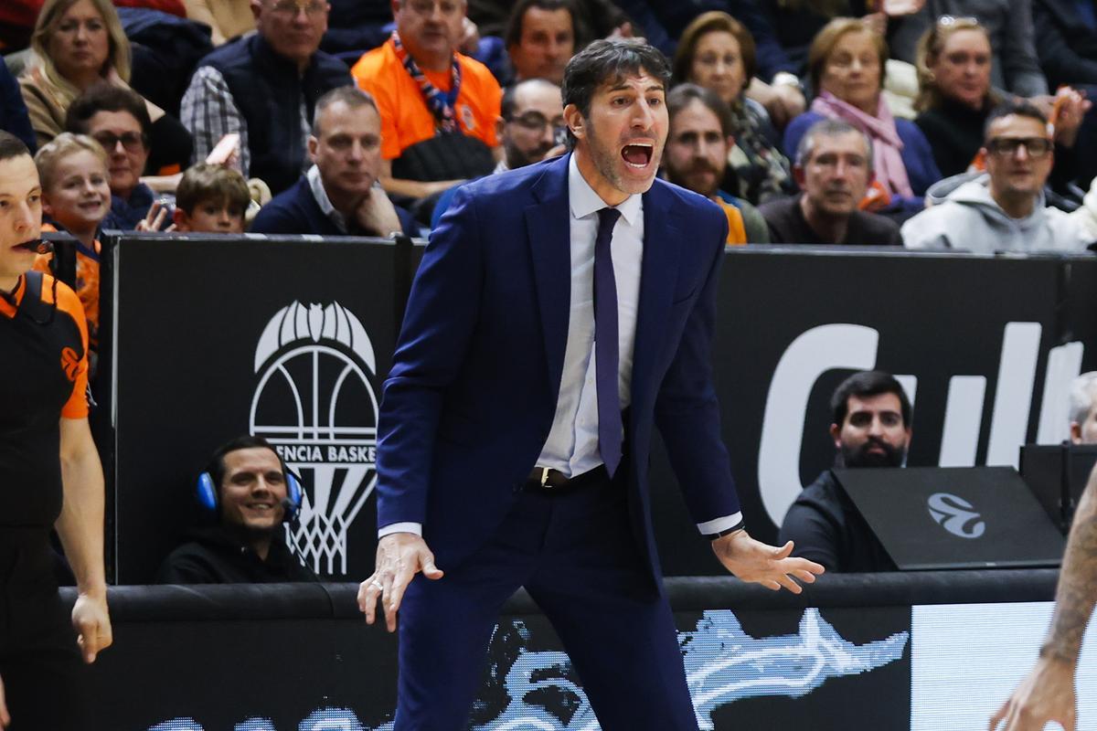 Álex Mumbrú, en el partido de Euroliga ante el Bayern Munich en La Fonteta