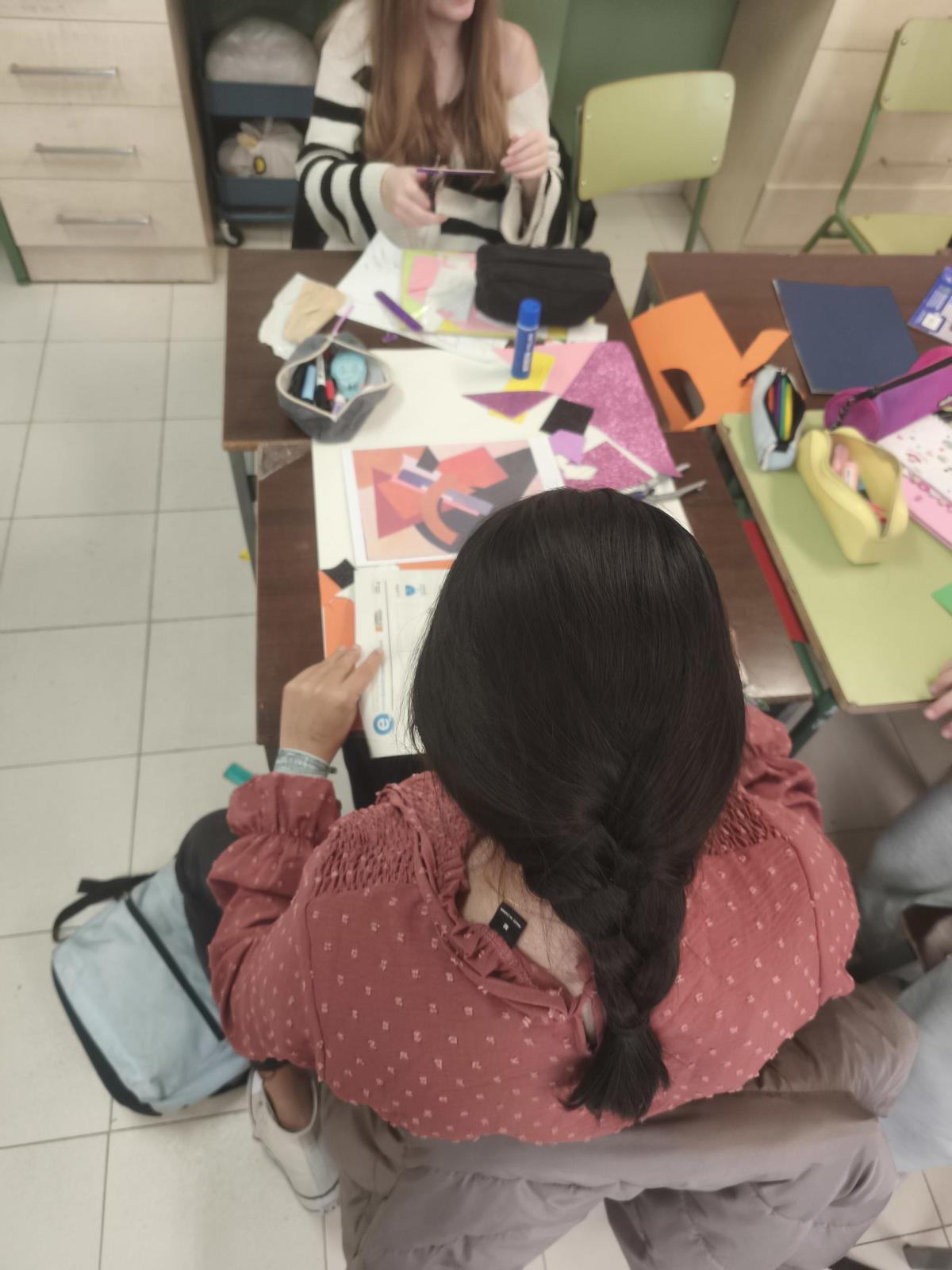 'Miradas invisibles' en el IES Ítaca de Zaragoza: cuando el arte tiene nombre de mujer