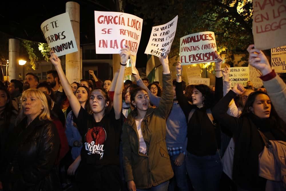 Miles de cordobeses protestan contra el fascismo