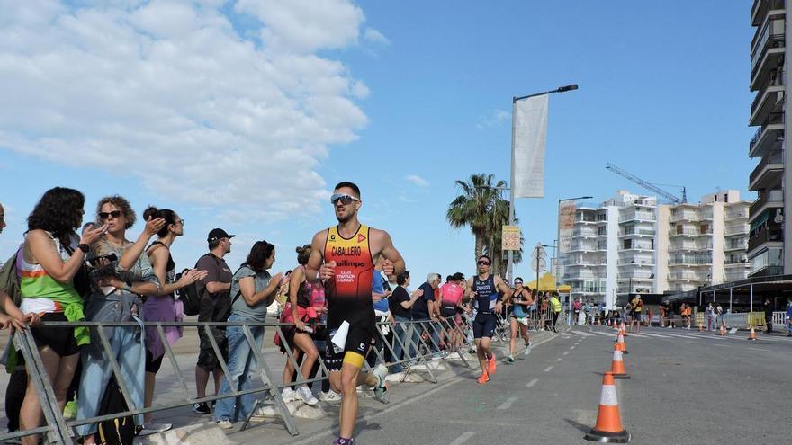 Águilas corona a los mejores clubes del triatlón nacional