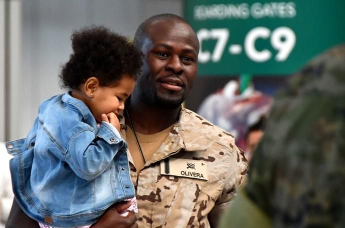 21/05/2019 TELDE.  El jefe del Mando de Canarias, el teniente general Carlos Palacios, despide a la primera rotación de mandos de la Brigada Canarias XVI que se desplaza a Mali para colaborar con la misión de la UE en ese país.  Fotógrafa: YAIZA SOCORRO.  | 21/05/2019 | Fotógrafo: Yaiza Socorro