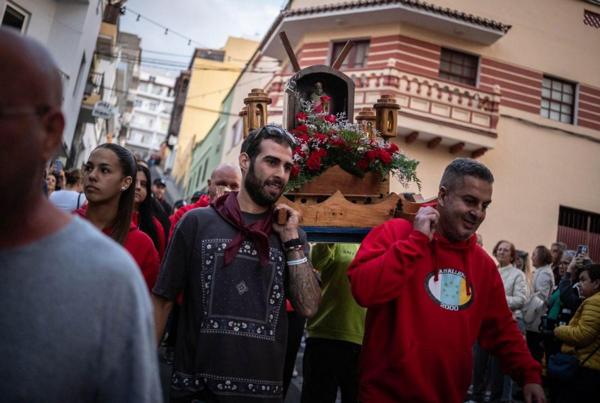 El arrastre de las tablas abre hoy las bodegas