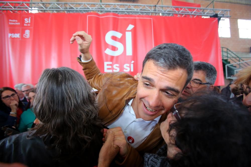 Acto de Pedro Sánchez en Burjassot