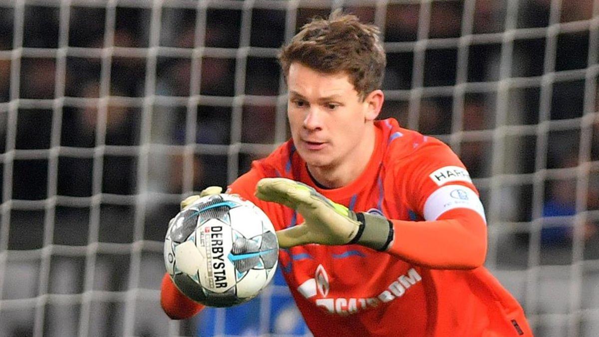 Nübel acaba contrato con el Schalke en junio