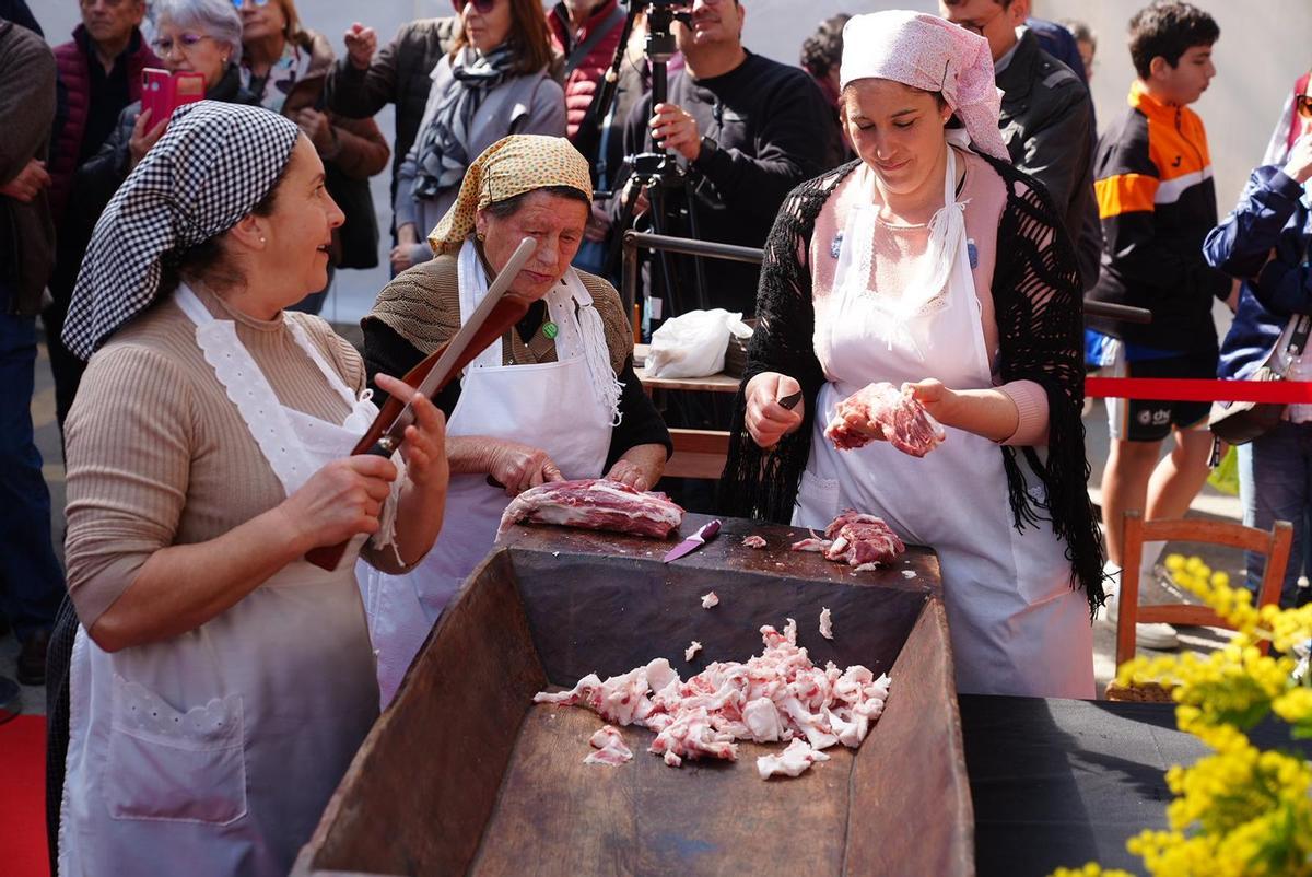 El ritual de la matanza del cerdo ibérico en Villanueva de Córdoba