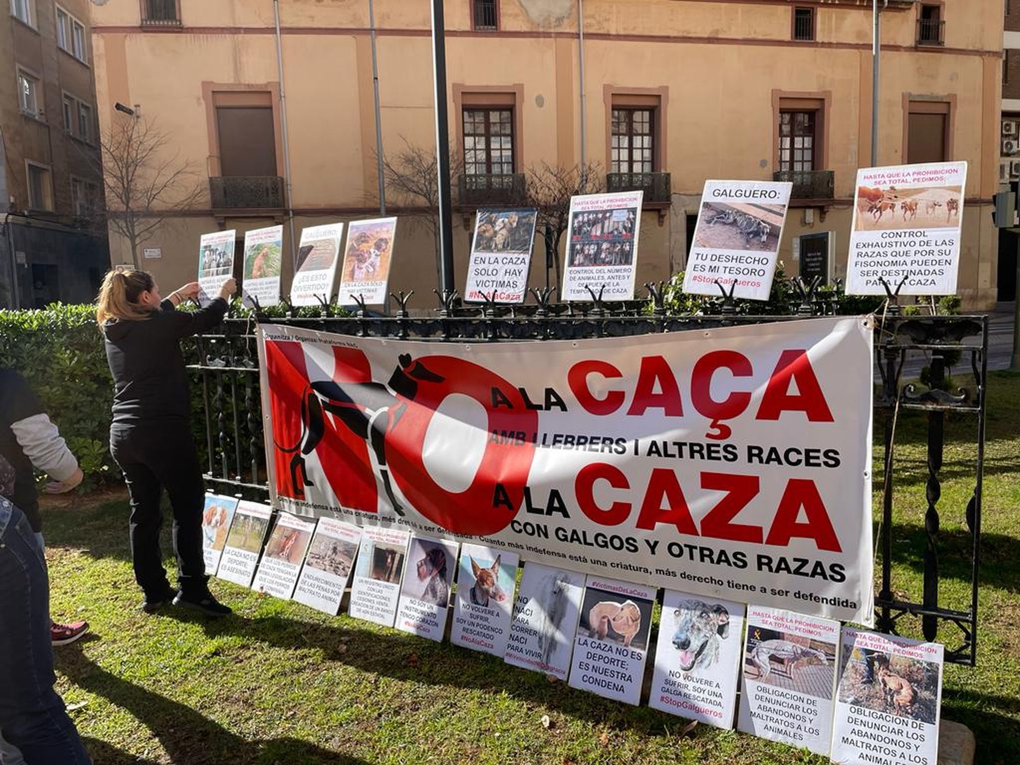 1.000 personas piden el fin de la caza en Castelló